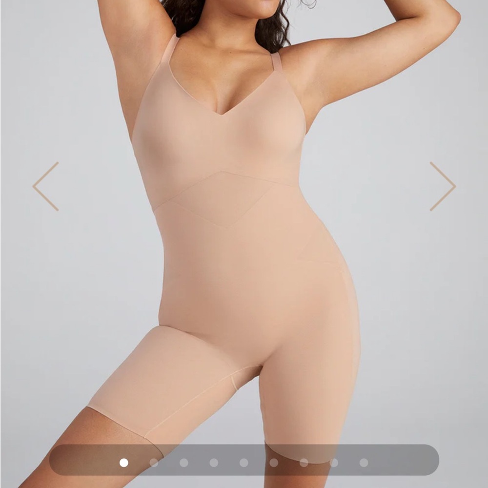 NWT Honeylove Mid-Thigh Bodysuit size Large / sand color